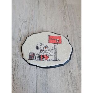 Unique ceramic‎ Snoopy Charlie Brown Valentine's figurine statue
